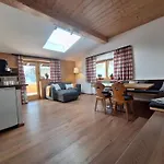 Haus Thussn, Fuer Familien Und Paare Apartmán Kirchberg in Tirol