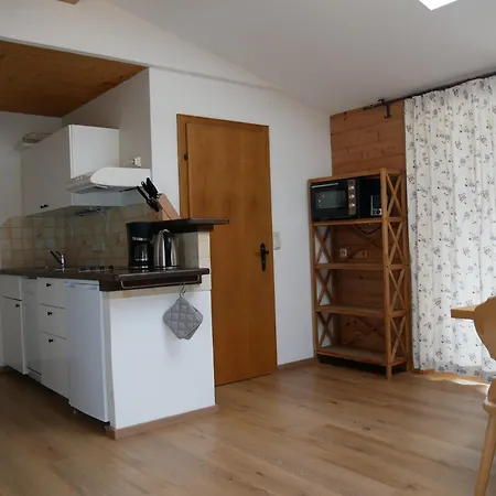 Haus Thussn, Fuer Familien Und Paare דירה קירשברג אין טירול