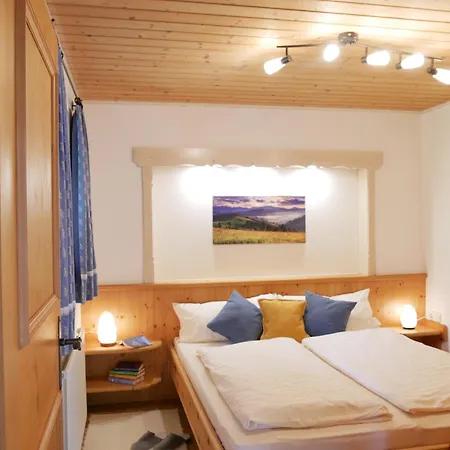 Haus Thussn, Fuer Familien Und Paare Lägenhet *