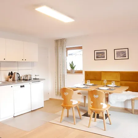 Haus Thussn, Fuer Familien Und Paare Lägenhet *
