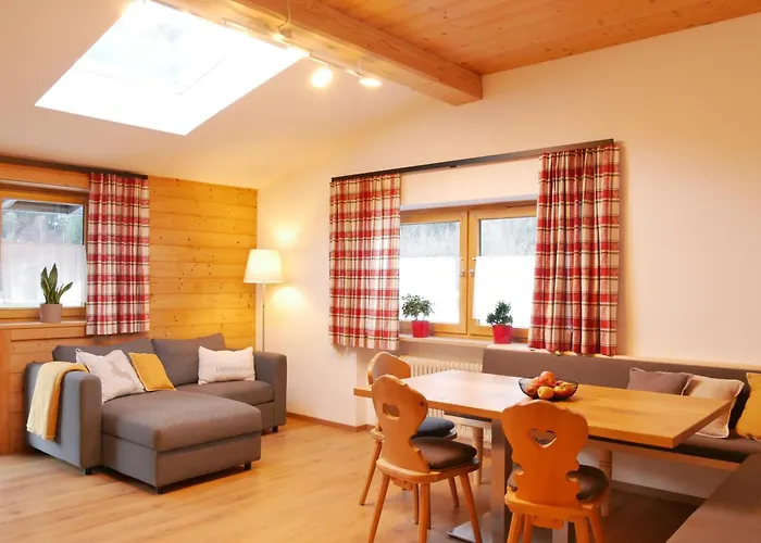 Apartmenthaus Thussn, Cozy&quiet Location, Hiking&mtb, *